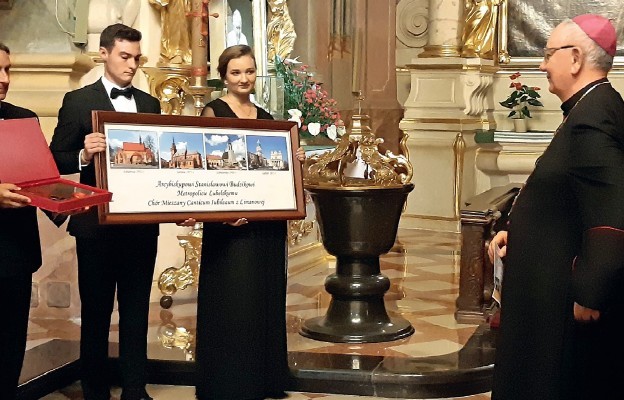 Abp Stanisław Budzik odebrał tytuł honorowego członka chóru Canticum Iubilaeum