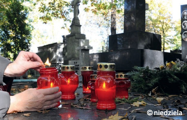 Nasza pomoc dla zmarłych