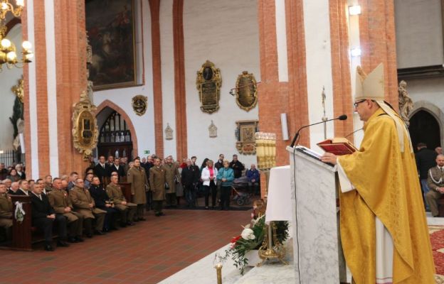 Eucharystii przewodniczył o bp Jacek Kiciński