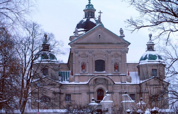 Zespół klasztorny księży Filipinów, Studzianna - Poświętne