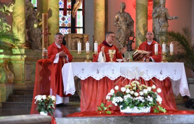 75 lat ojców jezuitów w Toruniu