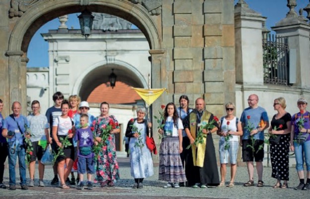 Przed głównym wejściem na Jasną Górę