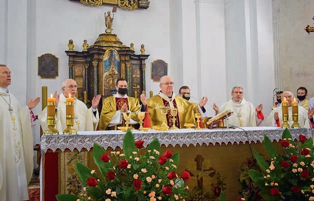 Mszy św. przewodniczył abp Stanisław Budzik