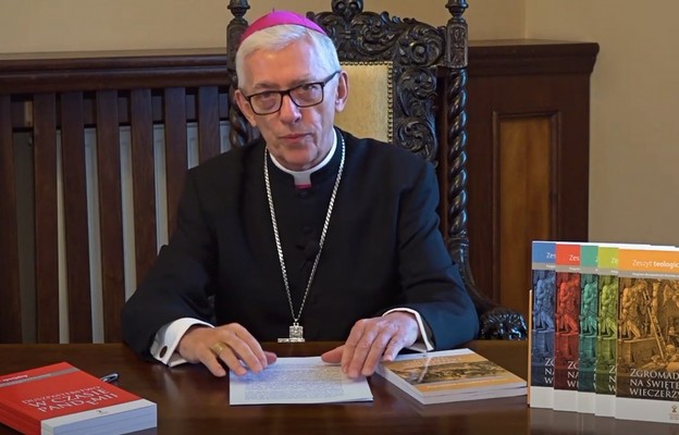 Katowice: abp Skworc podziękował duchownym i świeckim posługującym w strukturach archidiecezji katowickiej