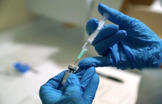 WHO: Zbadanie skutków ubocznych szczepionek leży w gestii państw