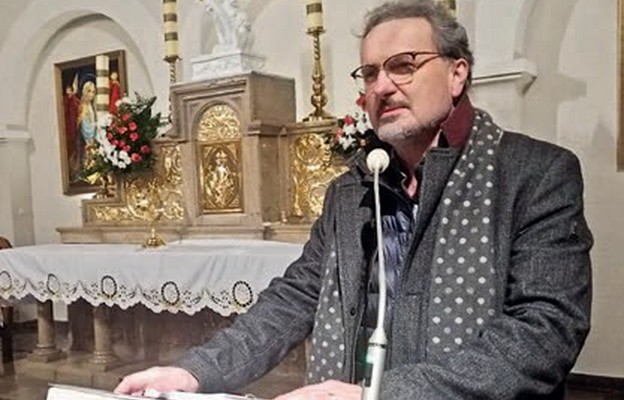 Mariusz Drapikowski w sanktuarium św. Jana Marii Vianneya w Czeladzi