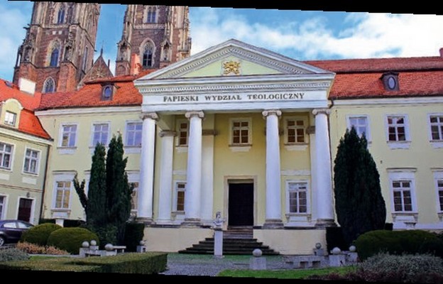 Studia na PWT odbywają się w najbardziej urokliwym miejscu Wrocławia