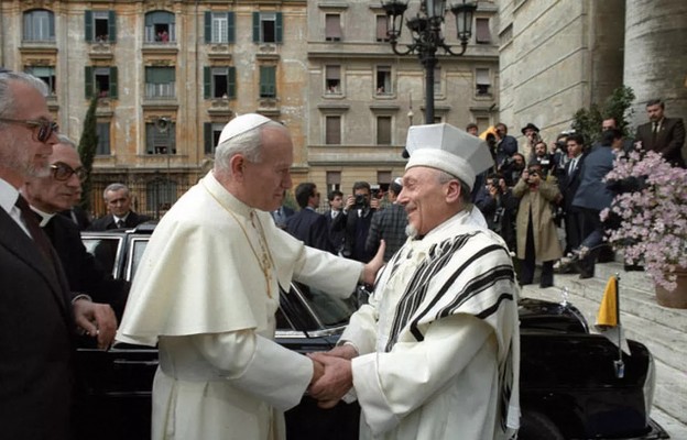 35 lat temu Jan Paweł II odwiedził rzymską Synagogę Większą