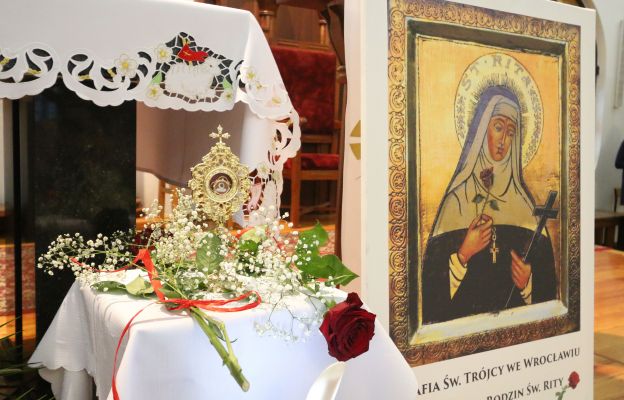 relikwie św. Rity w parafii Świętej Trójcy we Wrocławiu-Krzykach