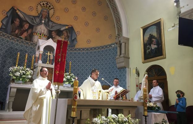 Suma odpustowa w parafii Matki Bożej Wspomożycielki Wiernych - Wrocław Księże Małe 