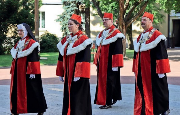 Wspólnota uniwersytetu przybyła na swoje święto