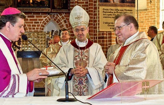 Przekazanie relikwii św. Ottona dla parafii św. Ottona w Pyrzycach