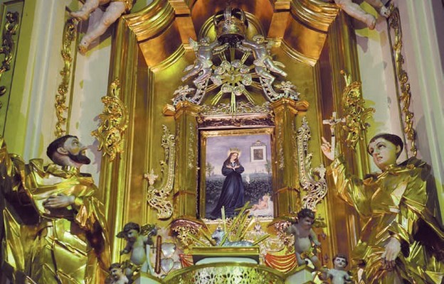 Ołtarz główny z wizerunkiem Matki Bożej Krasnobrodzkiej