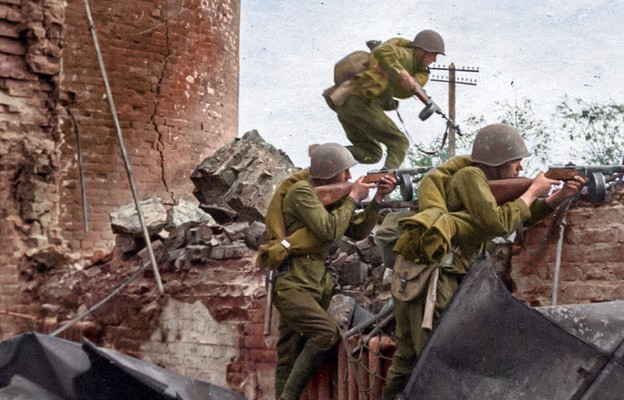 Żołnierze radzieccy pod Stalingradem