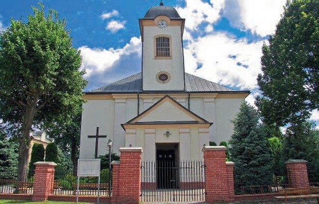 Kościół w Dzikowcu