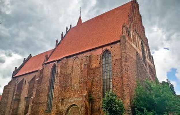 Chełmiński kościół św. Jakuba i św. Mikołaja