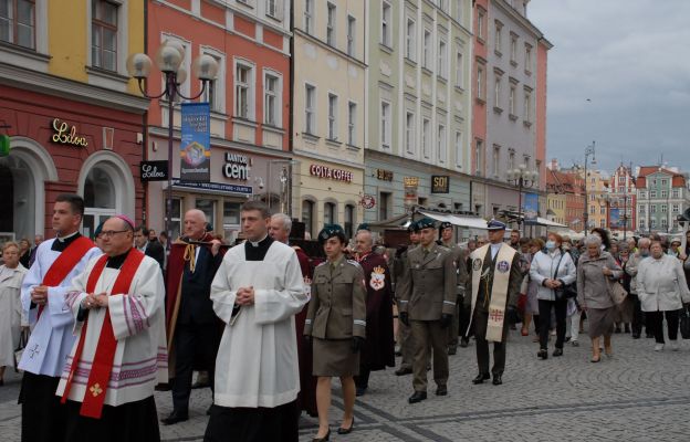 Święci na ulicach Wrocławia