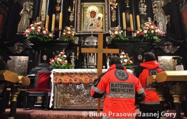 Ratownicy medyczni pielgrzymowali na Jasną Górę