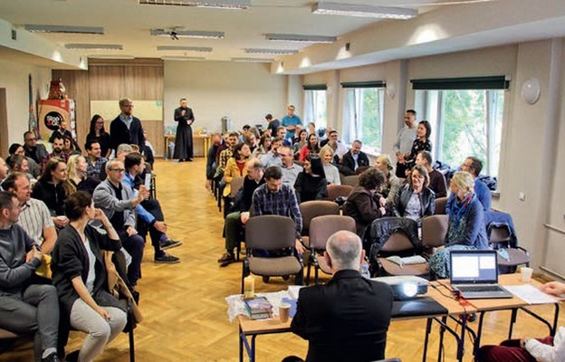 Konferencja na rozpoczęcie nowego roku formacyjnego w jednym z czterech
warszawskich sektorów Ruchu Equipes Notre-Dame