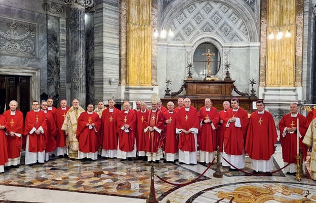 W progach Świętych Apostołów