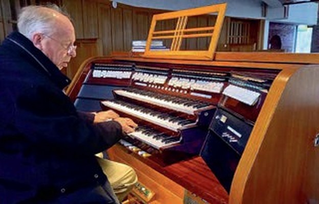 Organista z Notre Dame