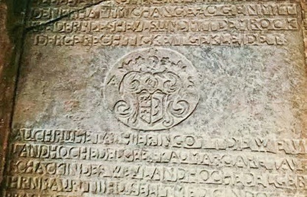 Odkryte w kościele tablice epitafijne