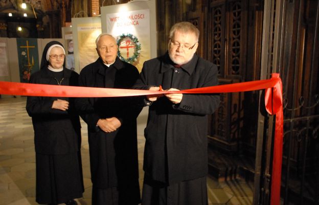 Otwarcie wystawy we wrocławskiej katedrze