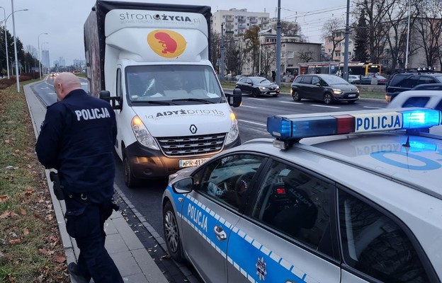 Atak na furgonetkę pro-life w Warszawie
