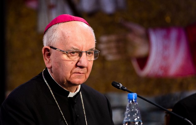 Abp Budzik o ks. Chmielewskim: docierały do nas wątpliwości na temat jego nauczania