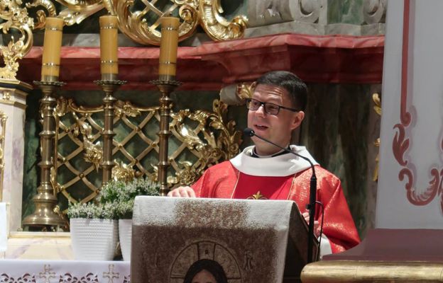 To, że w tym kościele sprawowana jest Eucharystia od trzech wieków, to jest zarówno dzieło ludzkie, jaki dzieło Boże – mówił w homilii ks. Studenski 