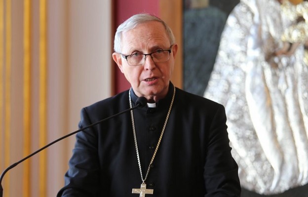 bp Piotr Libera