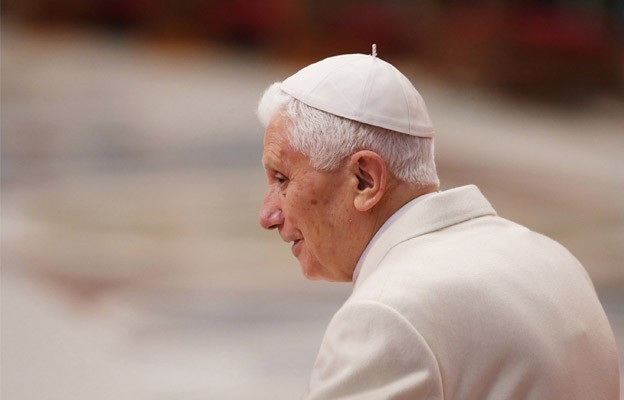 Peter Seewald: Benedykt XVI cierpi z powodu stanu Kościoła