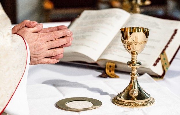 Co oznacza ołtarz i dlaczego jest taki ważny w celebracji Mszy św.?