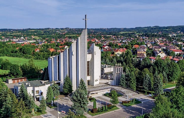 Trzydzieści lat diecezji rzeszowskiej
