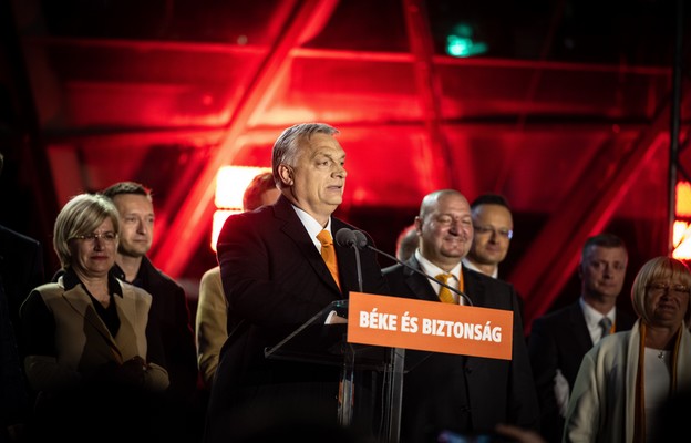 Media o wyniku wyborów: zaskakująco dobry wynik Fideszu, klęska opozycji