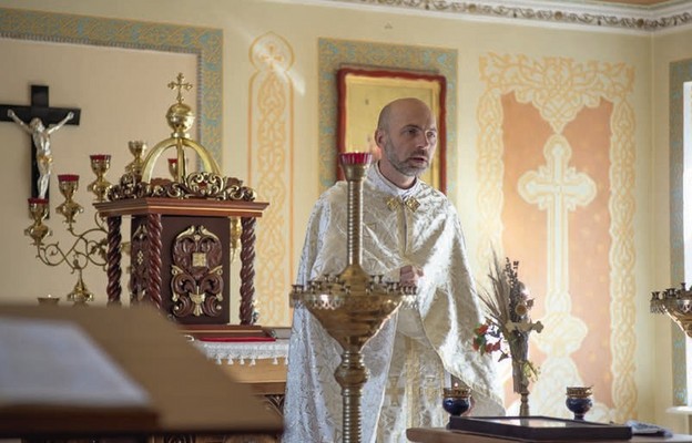 ks. Rościsław Spryniuk
kapłan greckokatolicki.
Dyrektor Caritas Mariupol
