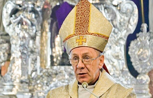 Bp Rojek zachęcił kapłanów do bycia wiarygodnymi świadkami Boga