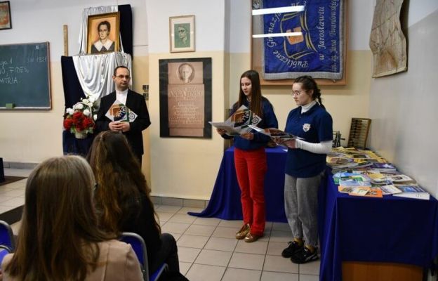 Konkurs odbywał się w Publicznym Katolickim Liceum Ogólnokształcącym w Jarosławiu