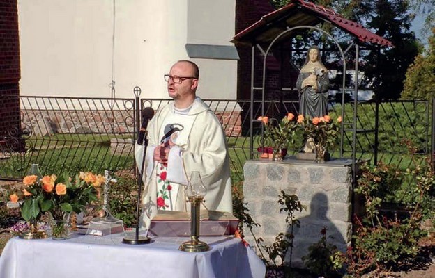 Eucharystia przy kapliczce św. Rity