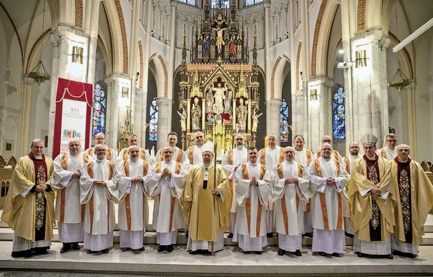 Nowi diakoni łódzkiego Kościoła