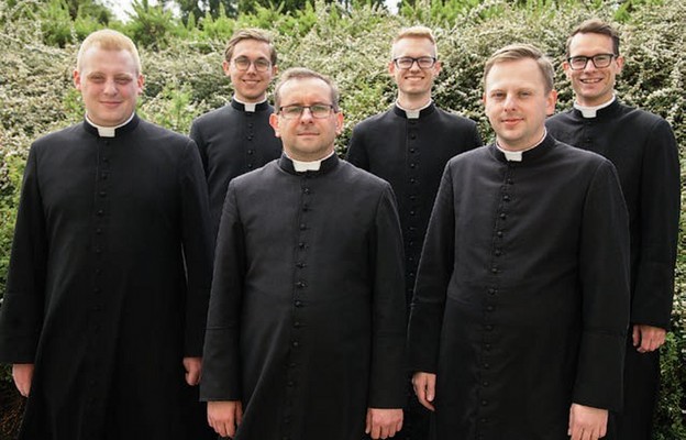Nowi diakoni przygotowują się do kapłaństwa