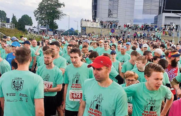 Bieg zgromadził liczne grono uczestników