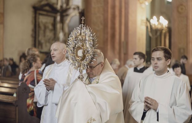 Do ciemności tego świata, zanieśmy światło Chrystusa – mówił bp Marek Mendyk