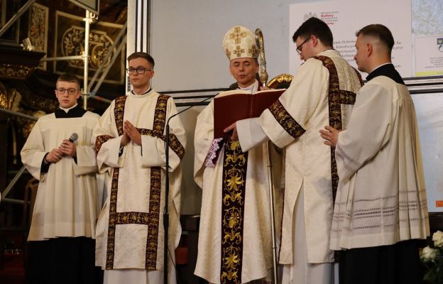 Kościół świdnicki ma 4 nowych diakonów