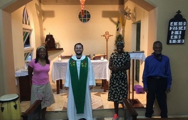 Polski misjonarz buduje kaplicę na Jamajce - trwa zbieranie środków