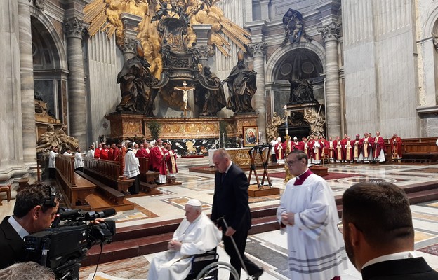 Watykan: Msza pogrzebowa kard. Jozefa Tomko