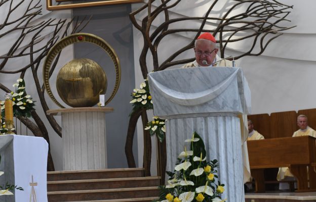 Mszy św., sprawowanej w samo południe, 17 sierpnia br. przewodniczył i homilię wygłosił kard. Stanisław Dziwisz