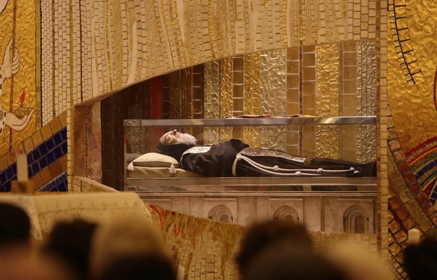 Otwarcie grobu św. Ojca Pio