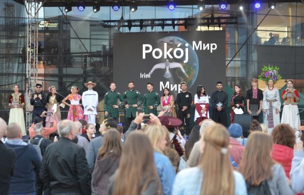 Łódź: Folkowanie dla pokoju