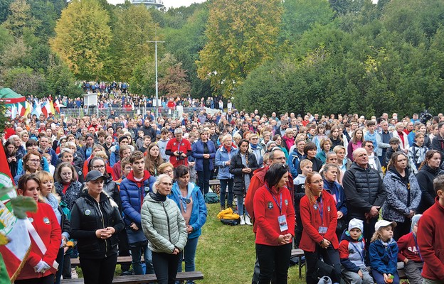 Pod znakiem jedności i pokoju